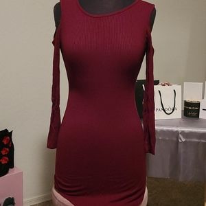 Red Cold Shoulder Long Sleeve Bodycon Dress